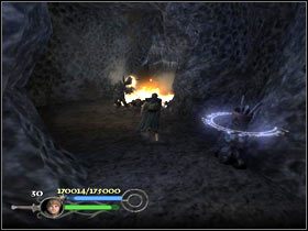 Gdy dotrzesz do groty ze stosem na środku, nie wdając się w konflikt z orkami skręć w prawo i posuwaj się cały czas w dół rękawa - Shelob's Lair (1) - Szlak Froda i Sama - Władca Pierścieni: Powrót Króla - poradnik do gry