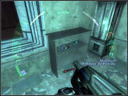 Korzystając z okazji możesz splądrować pomieszczenie - Nassif Greenhouse | Cairo | Deus Ex Invisible War - Deus Ex: Invisible War - poradnik do gry