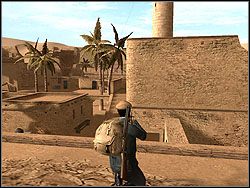 Snajper powoli niech wychyla się na lewo, lustrując okolicę głównego placu - Guests cd. | Operation Nomad | Hidden and Dangerous 2 - Hidden and Dangerous 2 - poradnik do gry