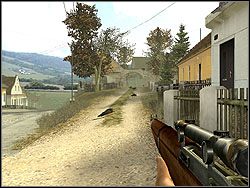 Idąc dalej głównym traktem natrafisz na polną drogę biegnącą w prawo - Annual Fair | Operation Liberator | Hidden and Dangerous 2 - Hidden and Dangerous 2 - poradnik do gry