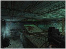 Gdy uporasz się z dwoma kolesiami, idź dalej i wejdź po drabince na wyższy poziom - Misja 02 - Carrier w Far Cry - Far Cry - poradnik do gry