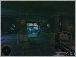 Za chwilę powinny otworzyć się drzwi - Misja 03 - Fort w Far Cry - Far Cry - poradnik do gry