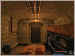 Przejdź korytarzem i zjedź windą na dół, gdzie rozpraw się z czterema najemnikami - Misja 07 - Bunker | Far Cry - Far Cry - poradnik do gry