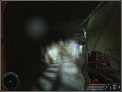 Wejdź w drzwi na końcu platformy - Misja 07 - Bunker | Far Cry - Far Cry - poradnik do gry