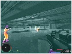 Przejdź przez kolejne drzwi i wejdź do pokoju z Valerie walczącą z mutantami - Misja 13 - Cooler | Far Cry - Far Cry - poradnik do gry