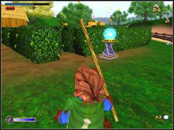 Idź w stronę labiryntu (zapisz grę zanim doń wejdziesz), z którego musisz wziąć trzy kiście jagód - 01 - An Unexpected Party cz.2 | The Hobbit - The Hobbit - poradnik do gry