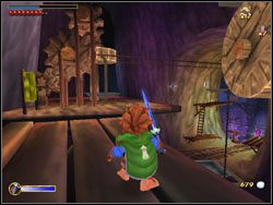 Skieruj się w przeciwną stronę i uruchom kluczem windę Grit - 05 - Riddles in the Dark cz.2 | The Hobbit - The Hobbit - poradnik do gry