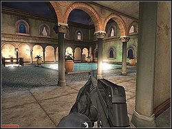 Gdy już zaczniesz penetrować okolicę, okaże się, że przejście z lewej prowadzi do miejsca startu misji - Azure Gate - Opis (1) - Misja 1 - Tom Clancys Rainbow Six 3: Athena Sword - poradnik do gry