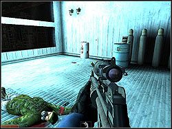 Nakaż drużynie wyłamać zamek w drzwiach i wbiegnij do środka - Jagged Silver - Opis (2) - Misja 7 - Tom Clancys Rainbow Six 3: Athena Sword - poradnik do gry