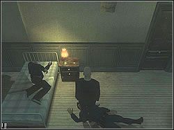 Zaciągnij ciało do pomieszczenia i zabierz ciuchy policjanta - Hunter and Hunted - Opis (1) | Misja 12 w Hitman Kontrakty - Hitman: Kontrakty - poradnik do gry