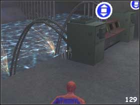 Z racji tego, że woda płynąca w kanale jest pod napięciem, musisz poruszać się sposobem - [Misja 6] Octopus atakuje cz.2 | Spider-Man 2 The Game - Spider-Man 2: The Game - poradnik do gry