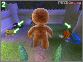 Tam, gdzie zaczynasz, po lewej i prawej są rozstawione namioty - [POZIOM 15] Giant Gingy Attack | Shrek 2 The Game - Shrek 2: The Game - poradnik do gry