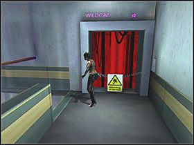 Weź spory rozbieg i przeskocz na platformę po prawej - Hedare HQ (2) | Scena 11 | Catwoman - Catwoman - poradnik do gry