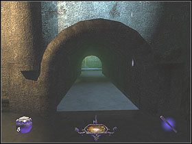 Wąskim kanałem przedostaniesz się do zalanych pomieszczeń - Into the Pagan Sanctuary [Opis 2] | Misja 3 | Thief Deadly Shadows - Thief: Deadly Shadows - poradnik do gry