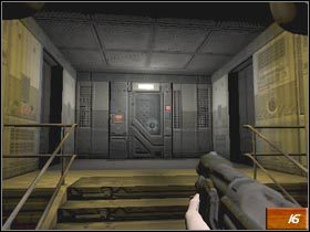 Aby ją zdobyć, będziesz musiał pofatygować się do pomieszczenia, znajdującego się na drugim końcu korytarza - [Opis] Mars City cz.2 | Doom III - Doom III - poradnik do gry