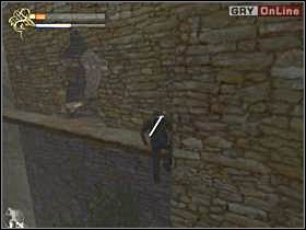Wyjdź na taras i z rozbiegu skocz na widoczną na lewym obrazku półkę - 07 - Ruiny zamku I cz.2 - Shade: Gniew Aniołów - poradnik do gry