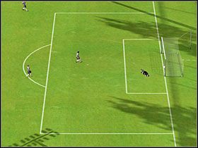 4 - Strzał normalny | Klawiszologia | FIFA Football 2005 - FIFA Football 2005 - poradnik do gry