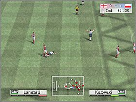 Obserwuj przeciwnika - to bardzo dobry sposób na zwiększanie własnych umiejętności, szczególnie gdy posiadamy zacnego rywala - Poradnik do gry - Porady ogólne | Pro Evolution Soccer 4 - Pro Evolution Soccer 4 - poradnik do gry