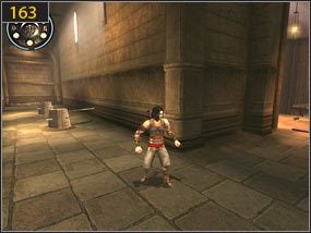 1 - Pomocna dłoń - Hol centralny - przeszłość | Pomocna dłoń, Klucz i zamek - Prince of Persia: Dusza Wojownika - poradnik do gry