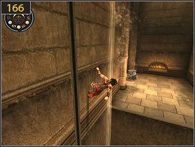 Ponownie kilka pułapek [165], które najlepiej pokonuje się w zwolnionym tempie, również jeśli należy wykonać bieg po ścianie [166] - Pomocna dłoń - Hol centralny - przeszłość | Pomocna dłoń, Klucz i zamek - Prince of Persia: Dusza Wojownika - poradnik do gry