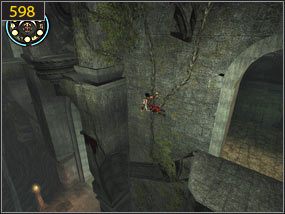 Rozbijamy kamienne drzwi [597], wbiegamy na ścianę i chwytamy się gzymsu [598] - Święte jaskinie - teraźniejszość (2) | Twarz czasu | PoP Dusza Wojownika - Prince of Persia: Dusza Wojownika - poradnik do gry