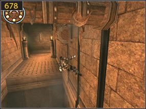 Po przejściu przez kilka kolejnych pułapek, opuszczamy się na sam dół [677] i pokonujemy następne przeszkody [678] - Wejście do fortecy - przeszłość | Lustrzane przeznaczenie | PoP Dusza Wojownika - Prince of Persia: Dusza Wojownika - poradnik do gry