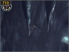Przebiegamy po ścianie [709] i odbijamy się w kierunku zwisającego stalaktytu [710] - Mistyczne jaskinie - przeszłość | Lustrzane przeznaczenie | PoP Dusza Wojownika - Prince of Persia: Dusza Wojownika - poradnik do gry
