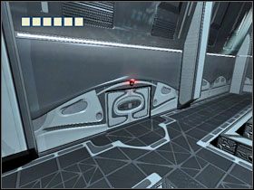 Z pobliskich drzwi zaczną wychodzić przeciwnicy - 35 - Cryo Piramids | Solucja | Kroniki Riddicka Ucieczka z Butcher Bay - Kroniki Riddicka: Ucieczka z Butcher Bay - poradnik do gry