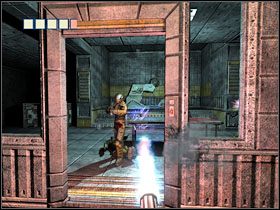 Na górze spotkasz się z Riotguardem - 31 - Loading Docks (1) | Solucja | Kroniki Riddicka Ucieczka z Butcher Bay - Kroniki Riddicka: Ucieczka z Butcher Bay - poradnik do gry