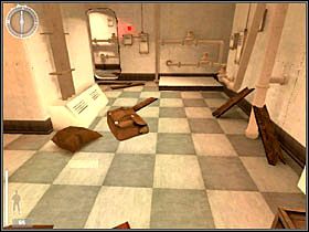 Nie pozostało Wam już nic innego, jak tylko wyjść schodkami do góry a potem drabinką wyżej - Pearl harbor (2) | Kampania 1 | Medal of Honor Wojna na Pacyfiku - Medal of Honor: Wojna na Pacyfiku - poradnik do gry