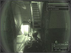 Po znalezieniu się na wyższym poziomie, skręć w lewo - Maria Narcissa (6) | Panama Canal | Tom Clancys Splinter Cell Chaos Theory - Tom Clancys Splinter Cell: Chaos Theory - poradnik do gry