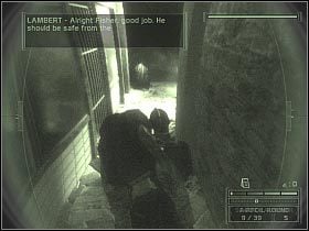 Ponownie skieruj się do pojazdu opancerzonego, tym razem skorzystaj jednak z widocznej obok drabinki - National Data Trunk [2] (6) | South Korea | Splinter Cell Chaos Theory - Tom Clancys Splinter Cell: Chaos Theory - poradnik do gry