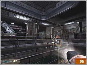 Poruszaj się cały czas jedyną dostępną drogą, eksterminując liczne zastępy wrogów - Phobos Labs - Sector 1 cz.1 | Doom 3 Resurrection of Evil - Doom 3: Resurrection of Evil - poradnik do gry