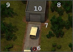 Mijając kolejne pojazdy uparcie idź dalej drogą (6 ), by w końcu dotrzeć do budynku - [Oś] (Północna Anglia) Magazyn Organizacji (1) | Silent Storm - Silent Storm - poradnik do gry