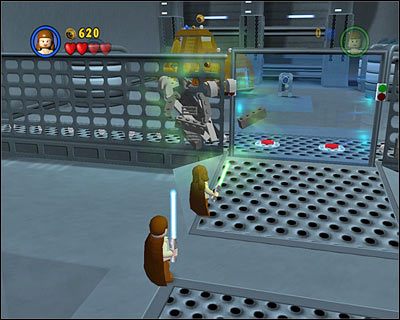 Przeskocz nad ogrodzeniem i stań na jednym z guzików - [E1] Chapter 1 - Negotiations - LEGO Star Wars - poradnik do gry
