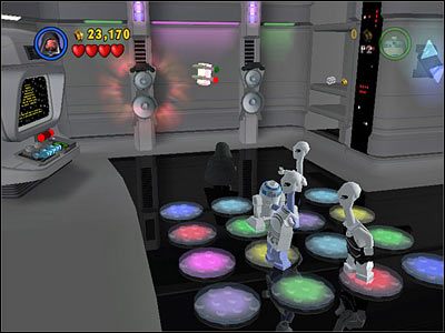 Gdy zniszczysz dwie wieżyczki chroniące Fetta, skorzystaj z drzwi po lewej - [E2] Chapter 1 - Kanistry 5-7 - LEGO Star Wars - poradnik do gry