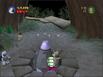 Gdy pod koniec etapu z ziemi wysunie się kapsuła, nie używaj na niej Mocy, tylko wskocz na nią Jar-Jarem - [E3] Chapter 4 - Kanistry 8-10 - LEGO Star Wars - poradnik do gry