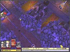 Zanim zajmiesz się budynkiem będącym głównym celem tej misji powinieneś zlikwidować wrogich żołnierzy stojących przy ukazanych na obu screenach reflektorach (przy skałach) - [10] Red sunset cz.2 | Freedom Force vs the 3rd Reich - Freedom Force vs the 3rd Reich - poradnik do gry