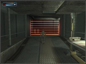 Jeśli zauważy nas któryś ze strażników i usłyszymy alarm, to korzystamy z przełącznika tuż przy narożniku - [Solucja] Etap 5 | Second Sight - Second Sight - poradnik do gry