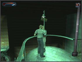 Wychodzimy z siebie (Projection) i duchem Johna idziemy przez lasery i wcielamy się w stojącego nieopodal strażnika - [Solucja] Etap 9 cd. | Second Sight - Second Sight - poradnik do gry