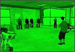 Biegnij teraz do drzwi prowadzących na zapleczu kasyna i użyj karty Millie, by je otworzyć - GTA San Andreas: Skok (Robbery), napad na kasyno - solucja, opis przejścia - GTA San Andreas - poradnik do gry