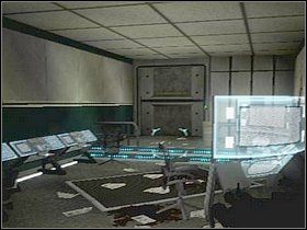 Gdy dotrzesz cały i zdrowy na drugi koniec, będziesz zmuszony odnaleźć klucz do zamkniętych drzwi LS - Etap 11 | Solucja | Area 51 - Area 51 - poradnik do gry