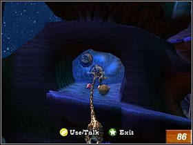 Po krótkiej wędrówce zobaczysz kolejną kupę orzechów - Coming of Age | Solucja Madagaskar - Madagaskar - poradnik do gry