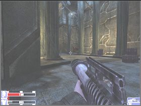 Za schodami na których on stał jest dwóch kolejnych (lewy obrazek) - uważaj, bo jeden z nich ma rakietnicę - [11] Iron city cz.3 | Hellforces - Hellforces - poradnik do gry