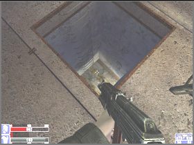 Są tu drugie drzwi na kartę magnetyczną, do piwnicy (lewy obrazek) - [21] Guarded territory cz.3 | Hellforces - Hellforces - poradnik do gry