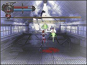 Skorzystaj ze znajdujących się przy suficie drążków, aby przedostać się na przeciwległą platformę (screen 1) - [8] Union Station - Abandoned Train Bay cz.3 | BloodRayne 2 - BloodRayne 2 - poradnik do gry