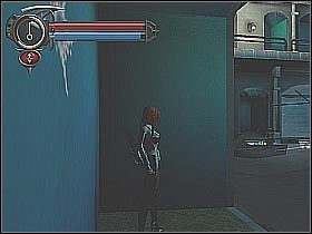 Załatw tych gostków, którzy nie stoją w wodzie (resztę osób najlepiej zastrzelić lub odrzucić harpunem) a następnie skieruj się na pierwsze piętro (screen 1) - [23] Twisted Park - The Aquarium cz.3 | BloodRayne 2 - BloodRayne 2 - poradnik do gry