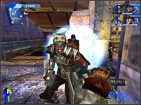 W końcu dotrzesz do rozległej sali, gdzie czeka cię przeprawa z kilkoma super żołnierzami - Misja 8a - Zagłada | Opis przejścia | Bet on Soldier Krwawy Sport - Bet on Soldier: Krwawy Sport - poradnik do gry