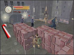 Po cut-scence natychmiast kucamy i zbliżamy się bardziej do skrzyń. Gdy wojskowi zajmą swoje pozycje my po cichutku schodzimy ze schodów i idziemy w prawo. - [Solucja] GERMAN TOWN cz.5 - II Wojna Światowa: Pilot Down - Na Tyłach Wroga - poradnik do gry