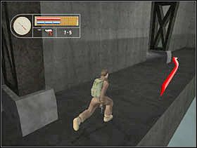 Podchodzimy tam gdzie strażnik stał przez tą chwilę, schodzimy po drabinie, biegniemy do końca i bierzemy sekret. - [Solucja] DOCKYARD cz.5 - II Wojna Światowa: Pilot Down - Na Tyłach Wroga - poradnik do gry